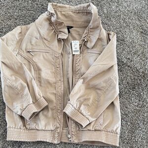White House Black Market Beige Jacket size 4 NWT